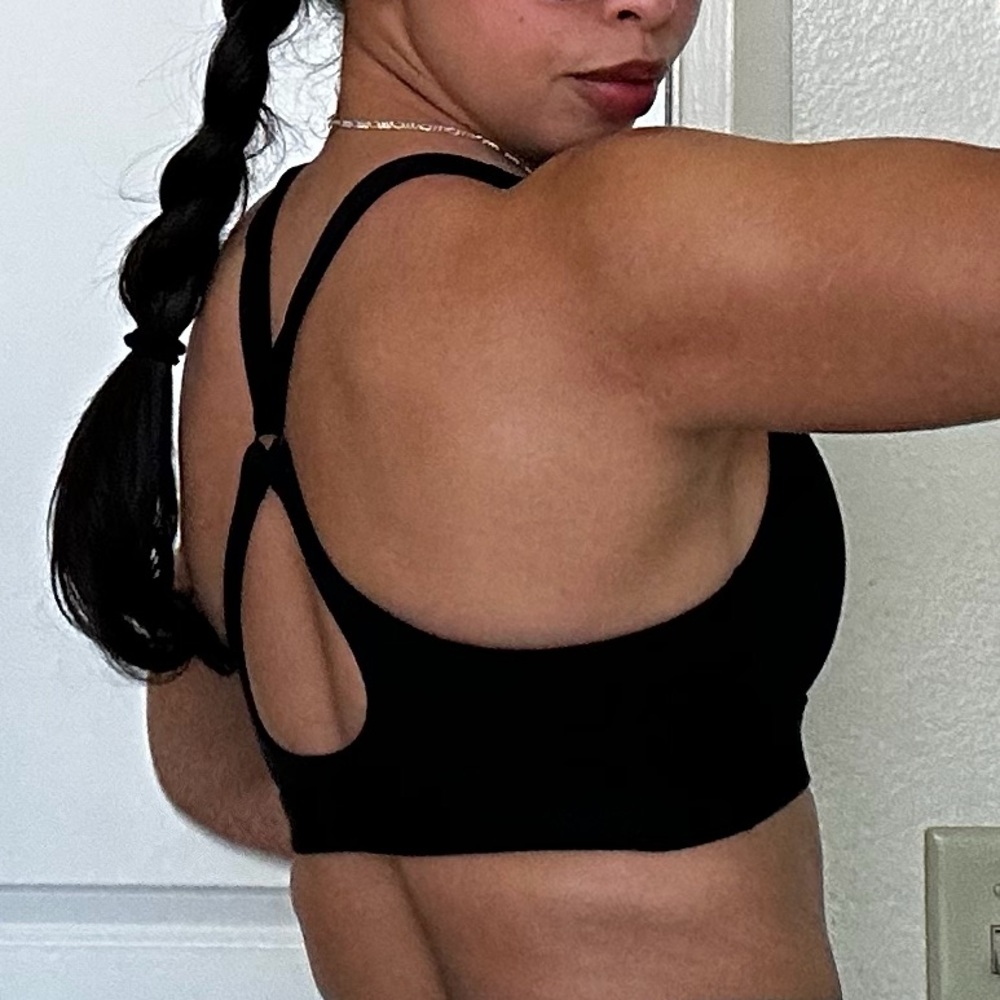 Gymshark Set Black Peek a Boo Sport Bra and Sweat Seamless Scult Shorts XS - Picture 5 of 8